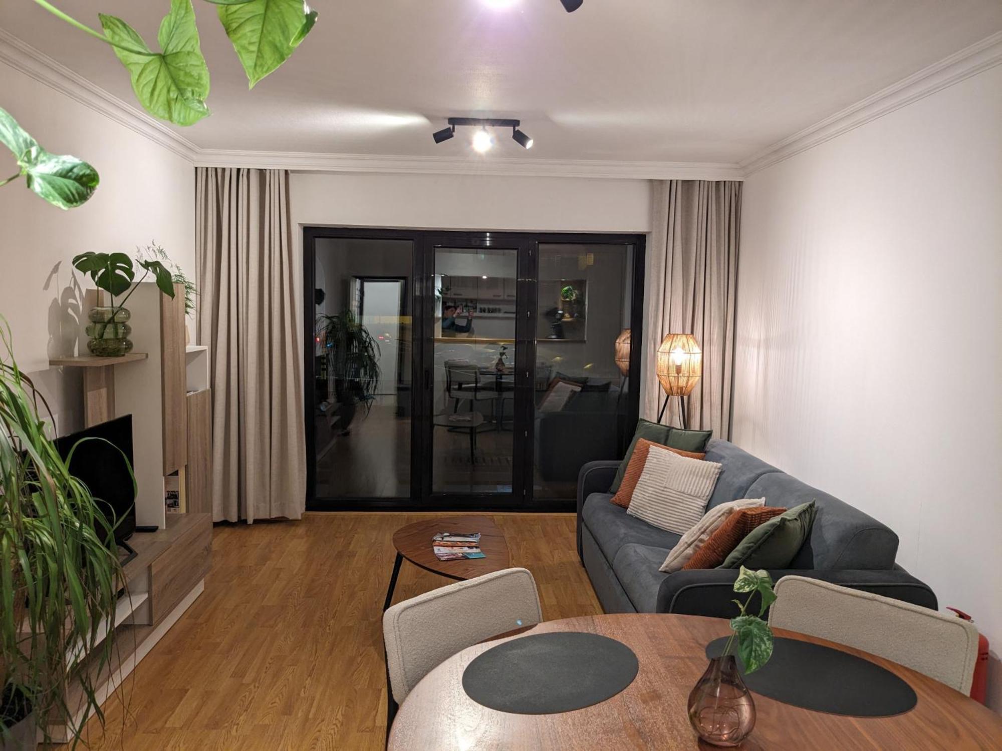 Vista Linda, Leuk Appartement Vlak Bij Zeedijk En Strand Oostende Bagian luar foto